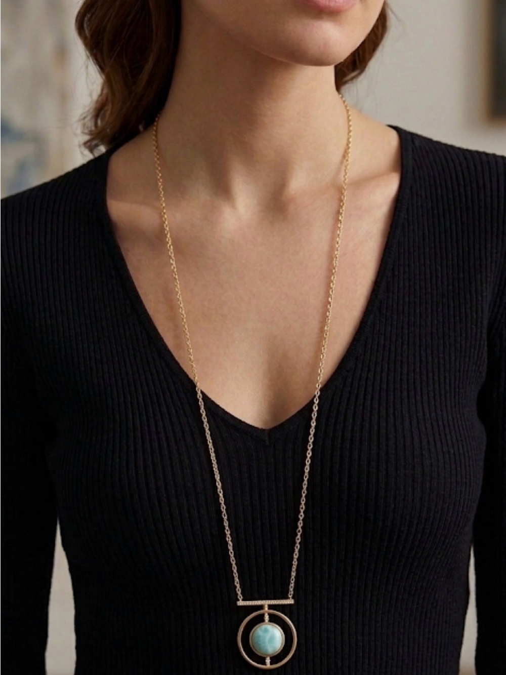 Gold Tone Geometric Circle Pendant Necklace | Convertible Wear